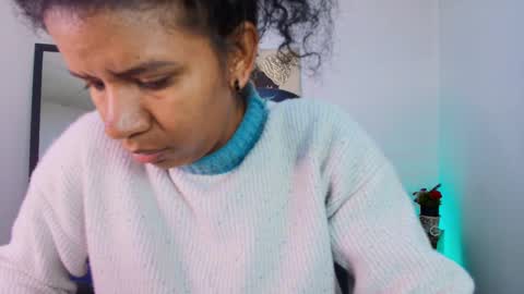  Ellie   online show from 09.15.25