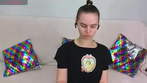 Snapshot of ellie_babyy chatting on 10.26.25 Ellie online show from 10.26.25