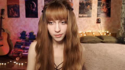 ellie_friendly online show from 12.26.24