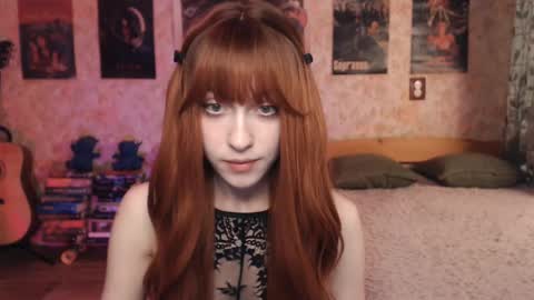 ellie_friendly online show from 09.17.25