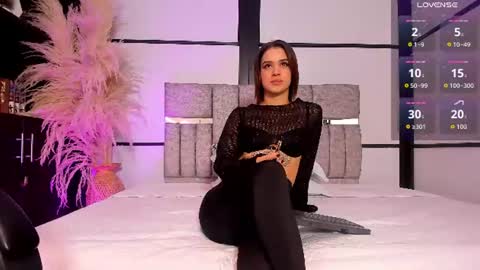 elliecarter_ online show from 07.27.26