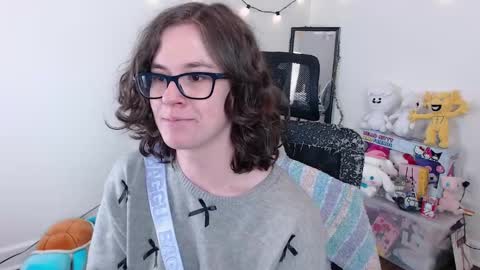 Snapshot of elliecharmful chatting on 09.19.25 Ellie Charmful online show from 09.19.25