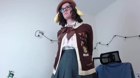 Snapshot of elliecharmful chatting on 10.26.25 Ellie Charmful online show from 10.26.25