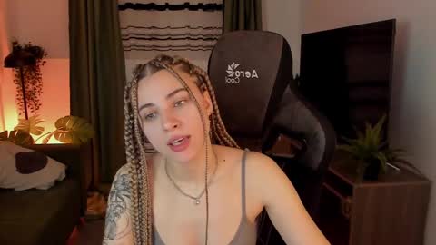 elliecutes online show from 02.10.25