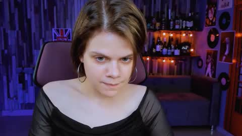 elliemurler online show from 10.09.25