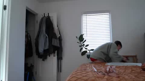 Ellie Rowyn online show from 01.13.26