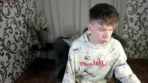 elliot_mars_ online show from 10.19.25