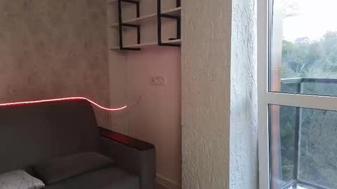 Snapshot of elliot_muscle04 chatting on 10.18.25 elliot_muscle04 online show from 10.18.25