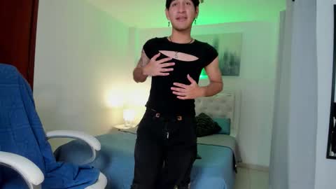 Elliot online show from 01.08.26