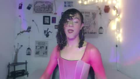  . online show from 10.04.25