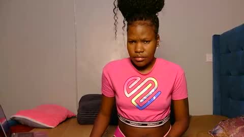 elllanna online show from 04.07.26