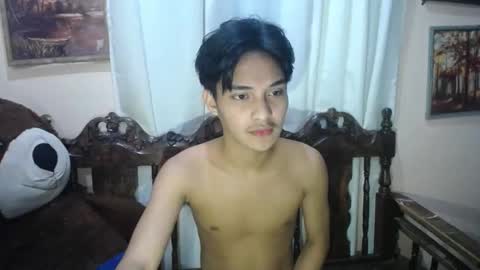 ELLORREY online show from 12.04.24