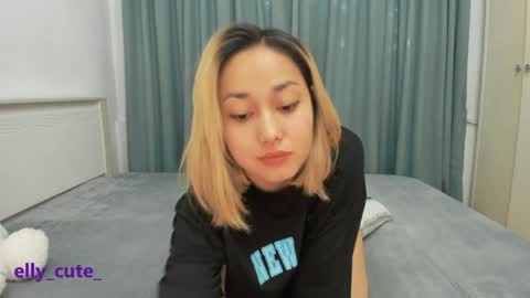 Elly Cute  online show from 05.15.26