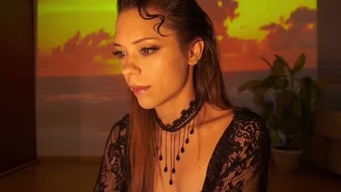 Snapshot of elly_fry chatting on 09.27.25 Art Place online show from 09.27.25