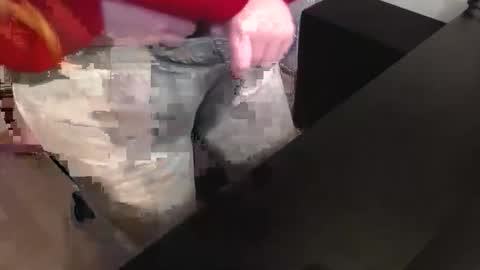 Elly online show from 12.02.25