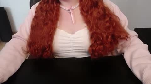 Elly online show from 04.12.26