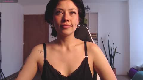 Emy Castro online show from 10.22.25