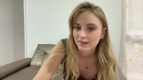 ellykeyofficial online show from 05.28.26