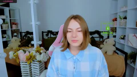 elma_lily online show from 12.19.25