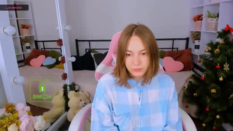 elma_lily online show from 01.10.26
