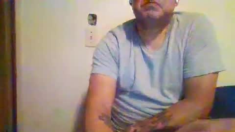 Snapshot of elmario24 chatting on 10.01.25 elmario24 online show from 10.01.25