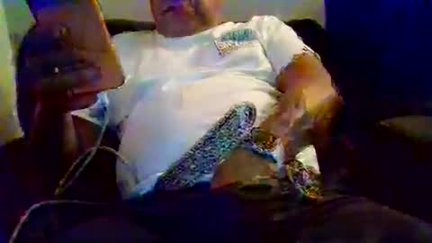 Snapshot of elmario24 chatting on 10.25.25 elmario24 online show from 10.25.25