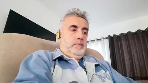 Snapshot of elmejorfvb2 chatting on 12.02.24 fer online show from 12.02.24