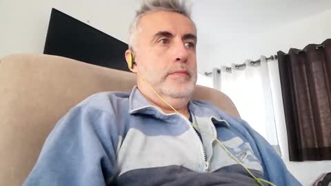 Snapshot of elmejorfvb2 chatting on 12.08.24 fer online show from 12.08.24