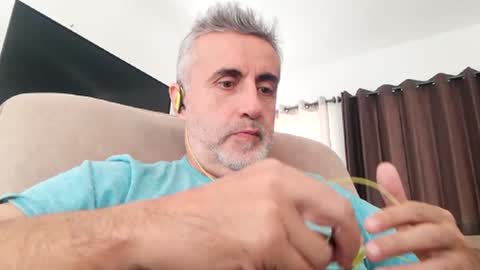 Snapshot of elmejorfvb2 chatting on 12.08.24 fer online show from 12.08.24