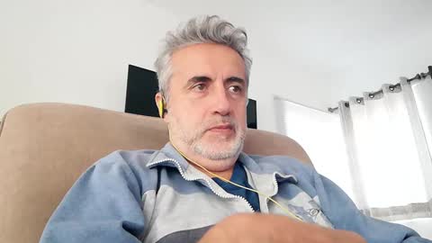 Snapshot of elmejorfvb2 chatting on 01.18.25 fer online show from 01.18.25