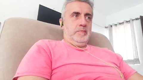 Snapshot of elmejorfvb2 chatting on 02.17.25 fer online show from 02.17.25