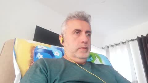 Snapshot of elmejorfvb2 chatting on 02.23.25 fer online show from 02.23.25