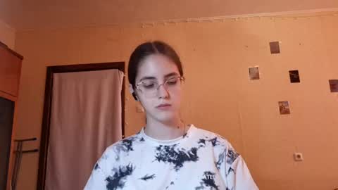 Kate online show from 06.25.26