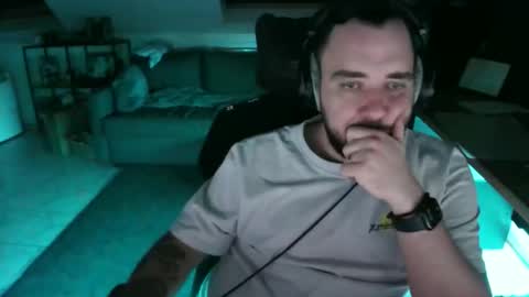 Elmo online show from 10.24.25