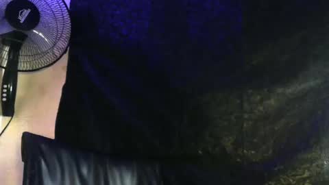 Snapshot of elniga21 chatting on 01.16.25 EL NIIGGGAA 21 EL NIGGA 21 online show from 01.16.25