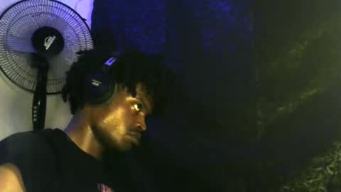 Snapshot of elniga21 chatting on 01.26.25 EL NIIGGGAA 21 EL NIGGA 21 online show from 01.26.25