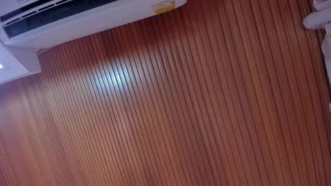 Elodie  online show from 11.26.25