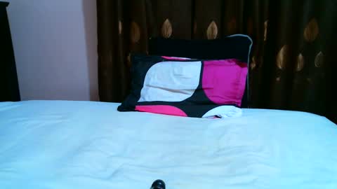elodielynn online show from 01.15.25