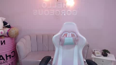 Elody  online show from 03.01.25