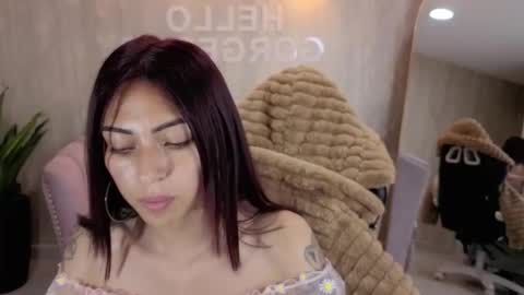 Elody  online show from 10.01.25