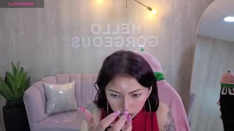 Elody  online show from 10.31.25