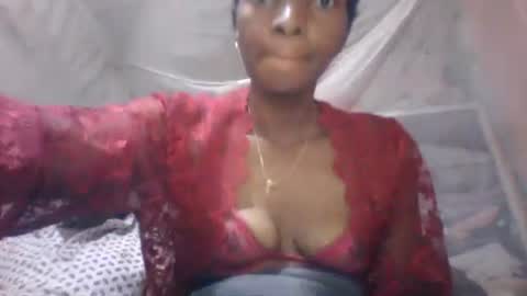 elodynarcisse online show from 12.01.25