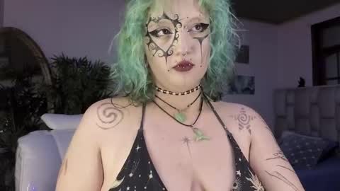 Snapshot of eloisee_ chatting on 04.16.26 Eloise . online show from 04.16.26