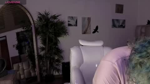 Snapshot of eloisee_ chatting on 05.11.26 Eloise . online show from 05.11.26