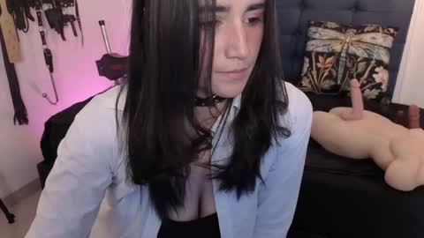 ELOWEN online show from 09.14.25