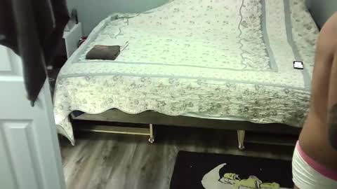 Snapshot of elpouto chatting on 10.11.25 Elpouro online show from 10.11.25