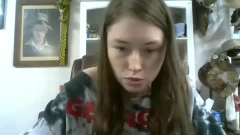 Elsie Rain online show from 09.14.25