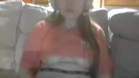 Elsie Rain online show from 04.06.26