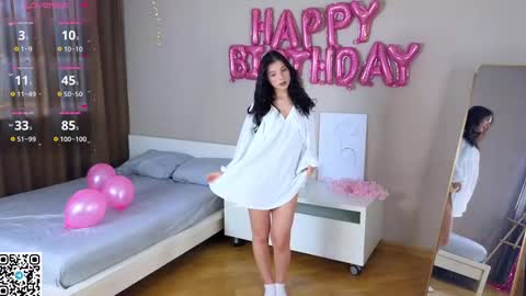 Elizabeth online show from 02.20.25