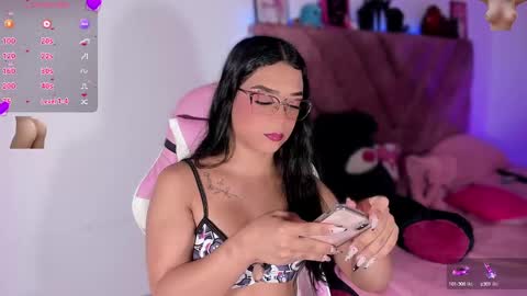 Snapshot of ely_w1 chatting on 10.09.25 ely_w1 online show from 10.09.25